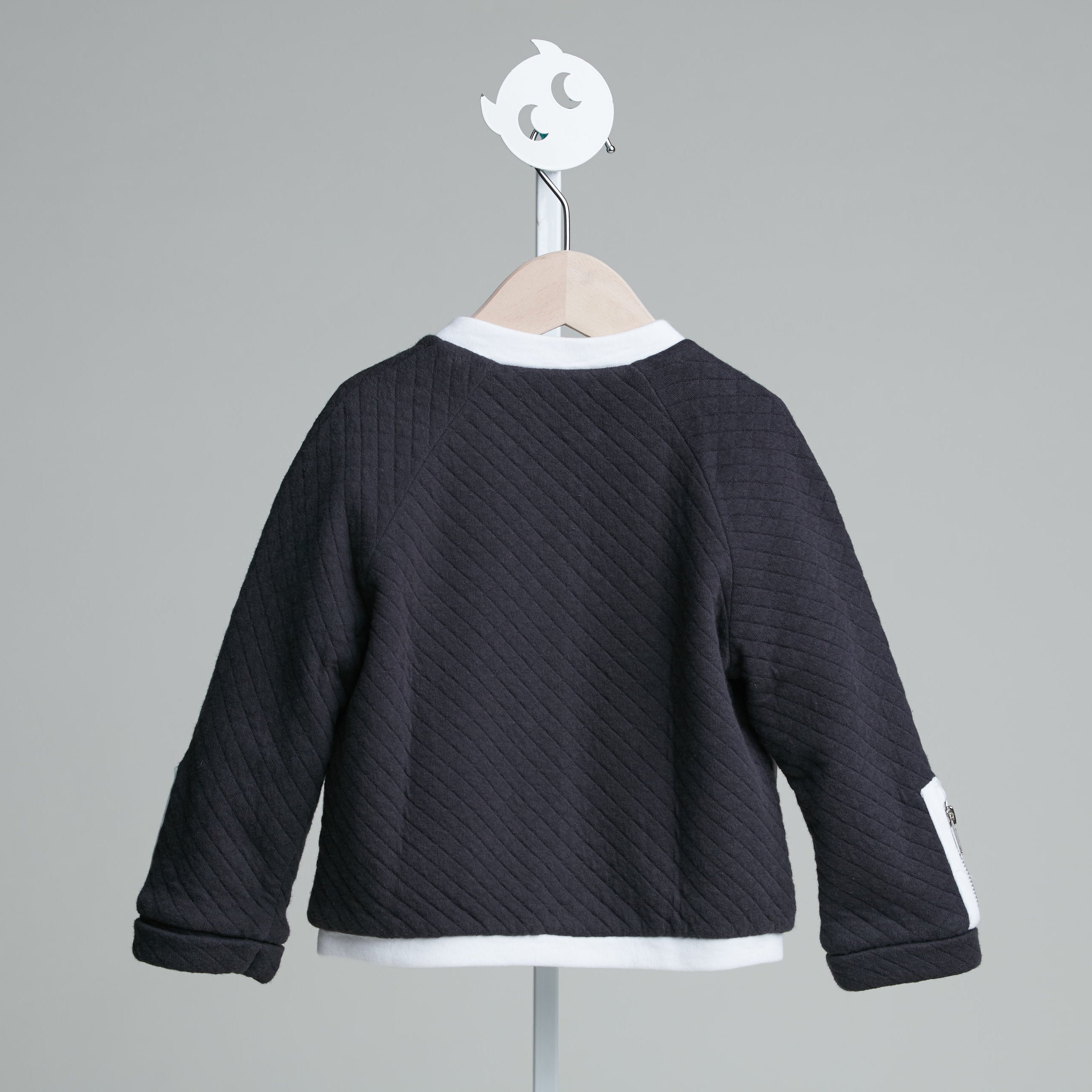 ウエストリボントップス