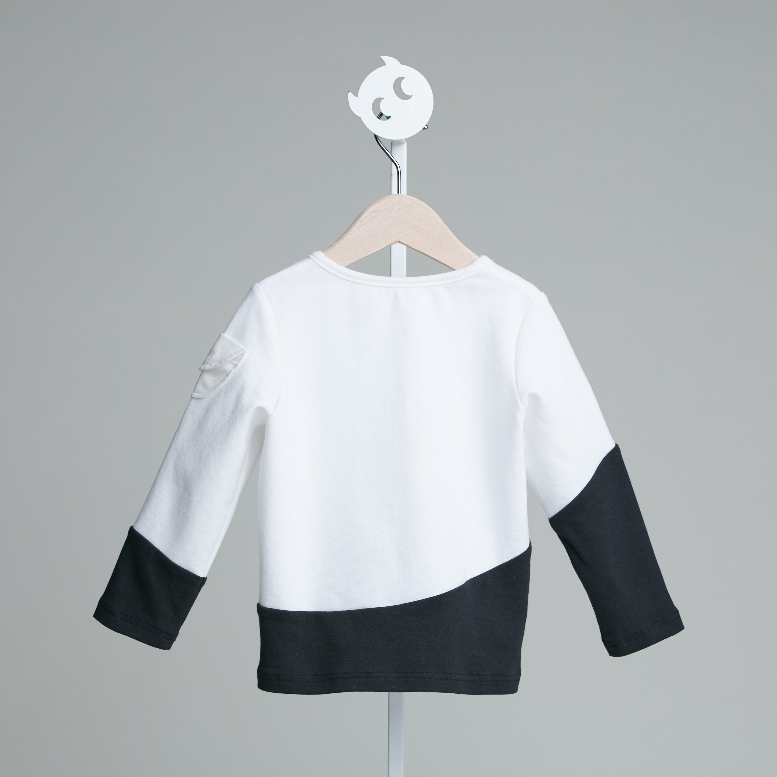 アーチトップス