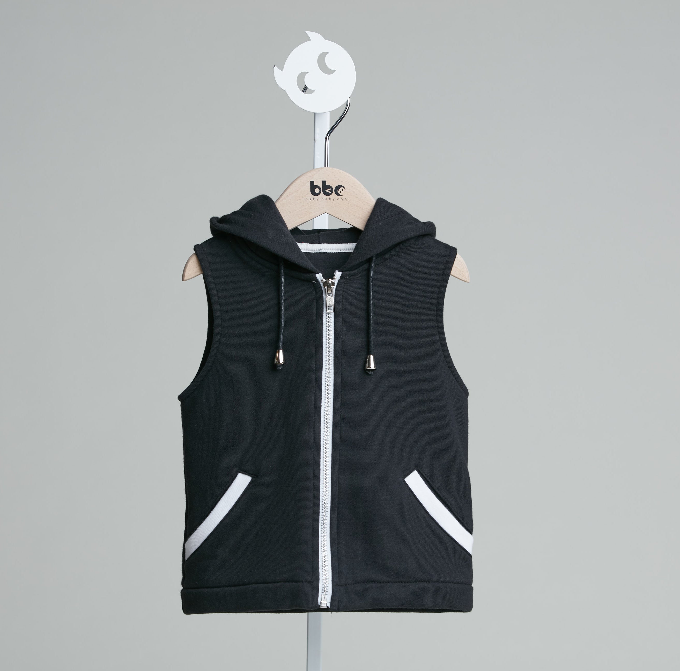 bbcモンスターフード付きベスト