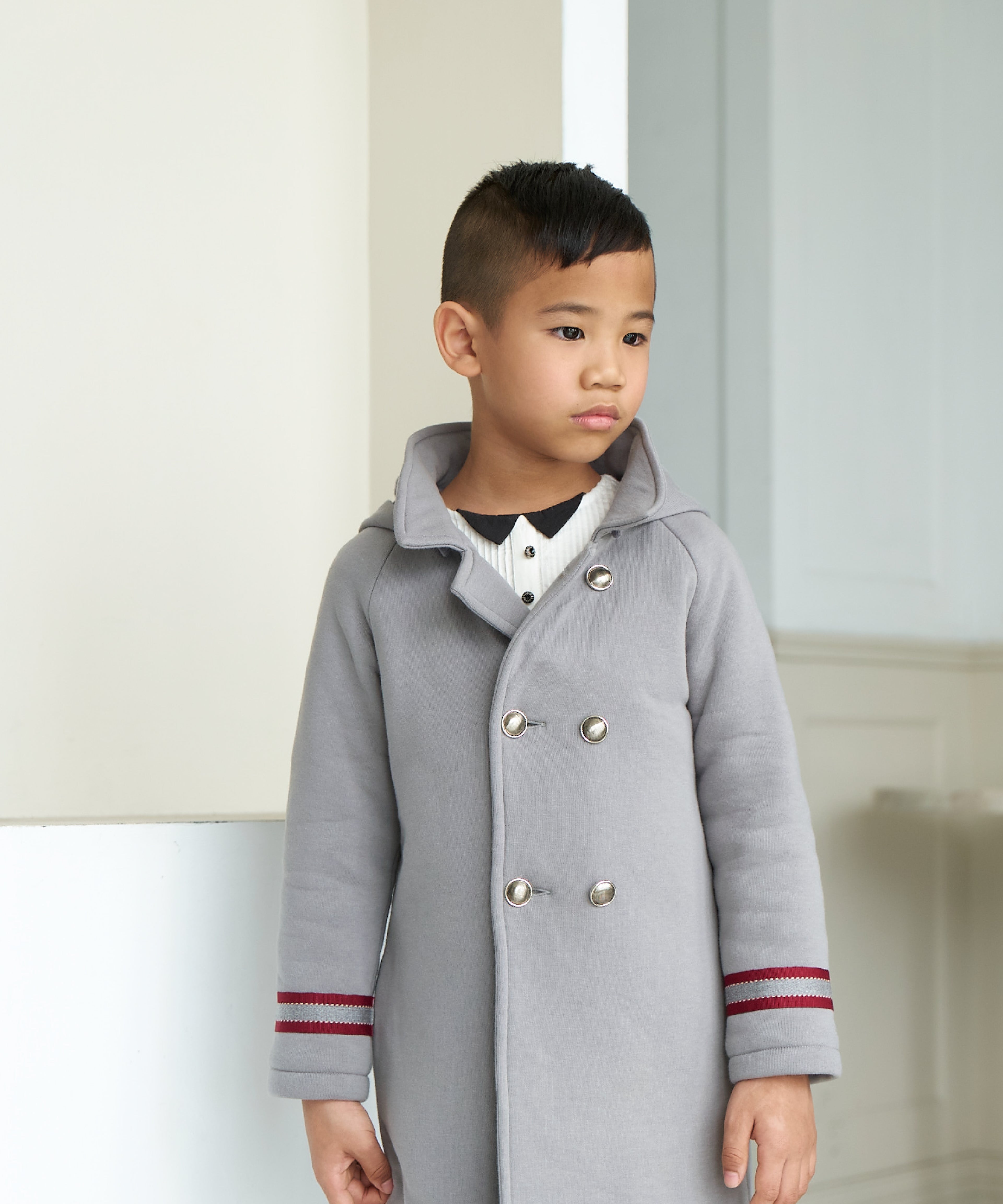 フード付ロイヤルコート