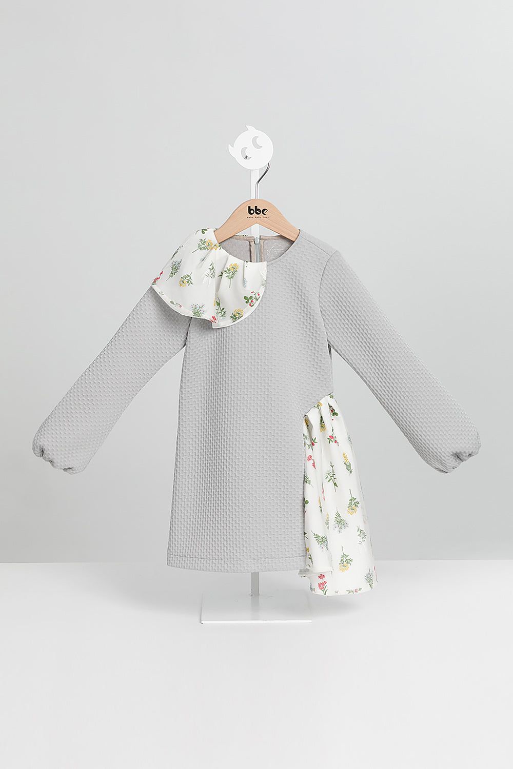 【予約商品】Mainコレクション:舞う花ロングスリーブワンピース