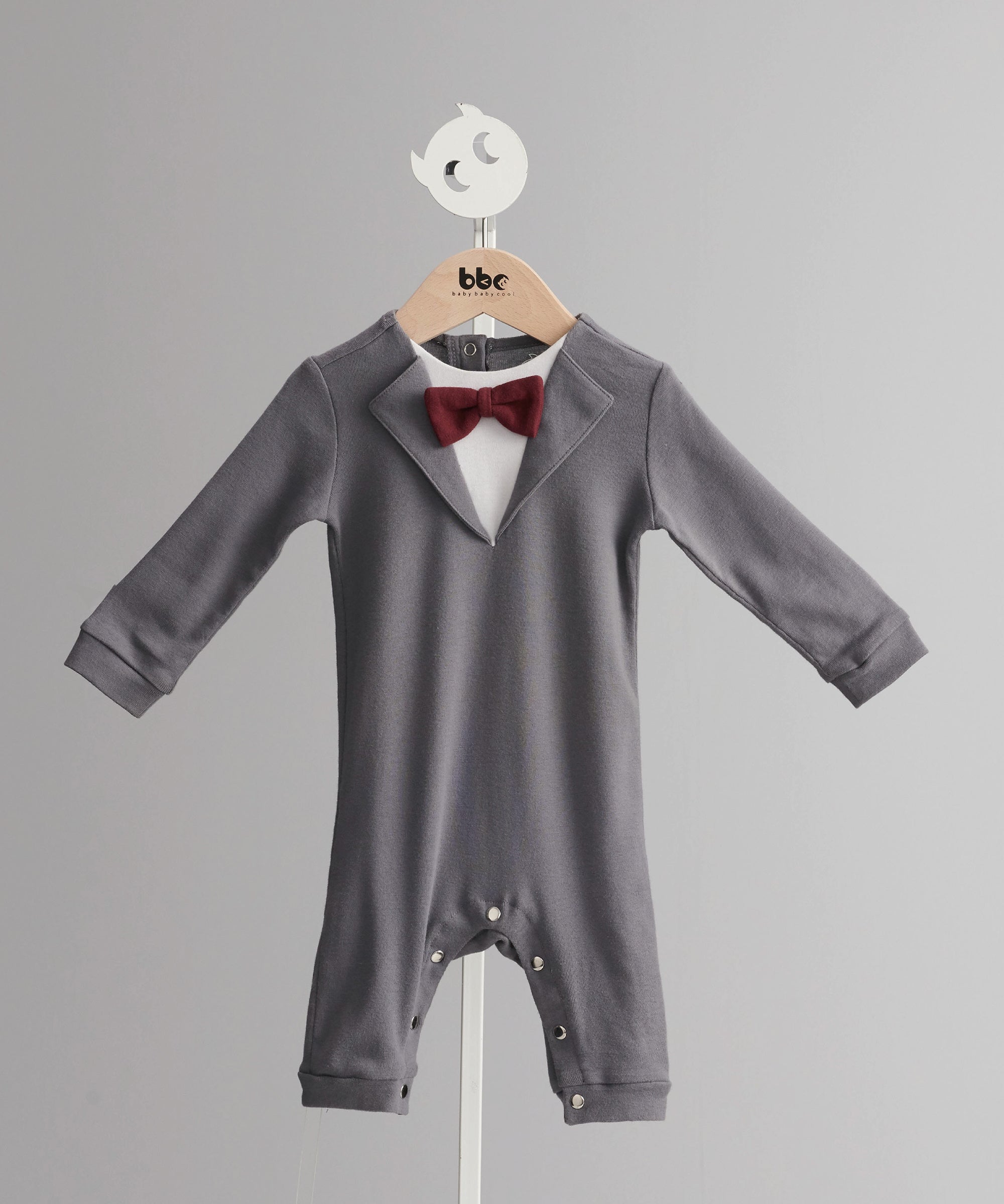 タキシードカバーオール