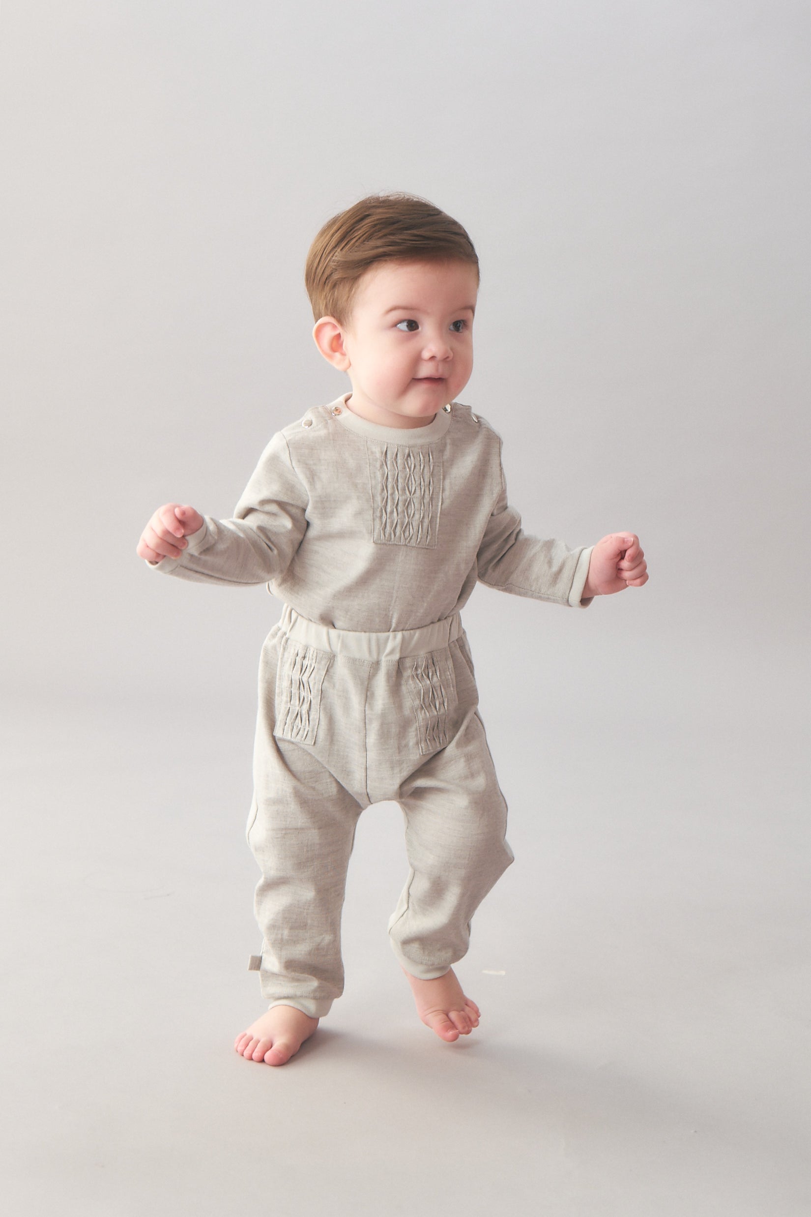 ロイヤルピンタックスレギンスパンツ