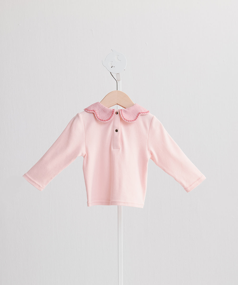 花びら襟トップス