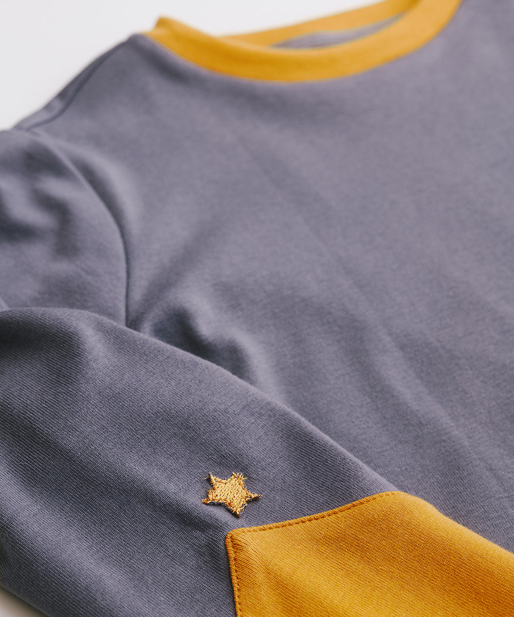 だっこ大好きモンスター - 有機綿Tシャツ