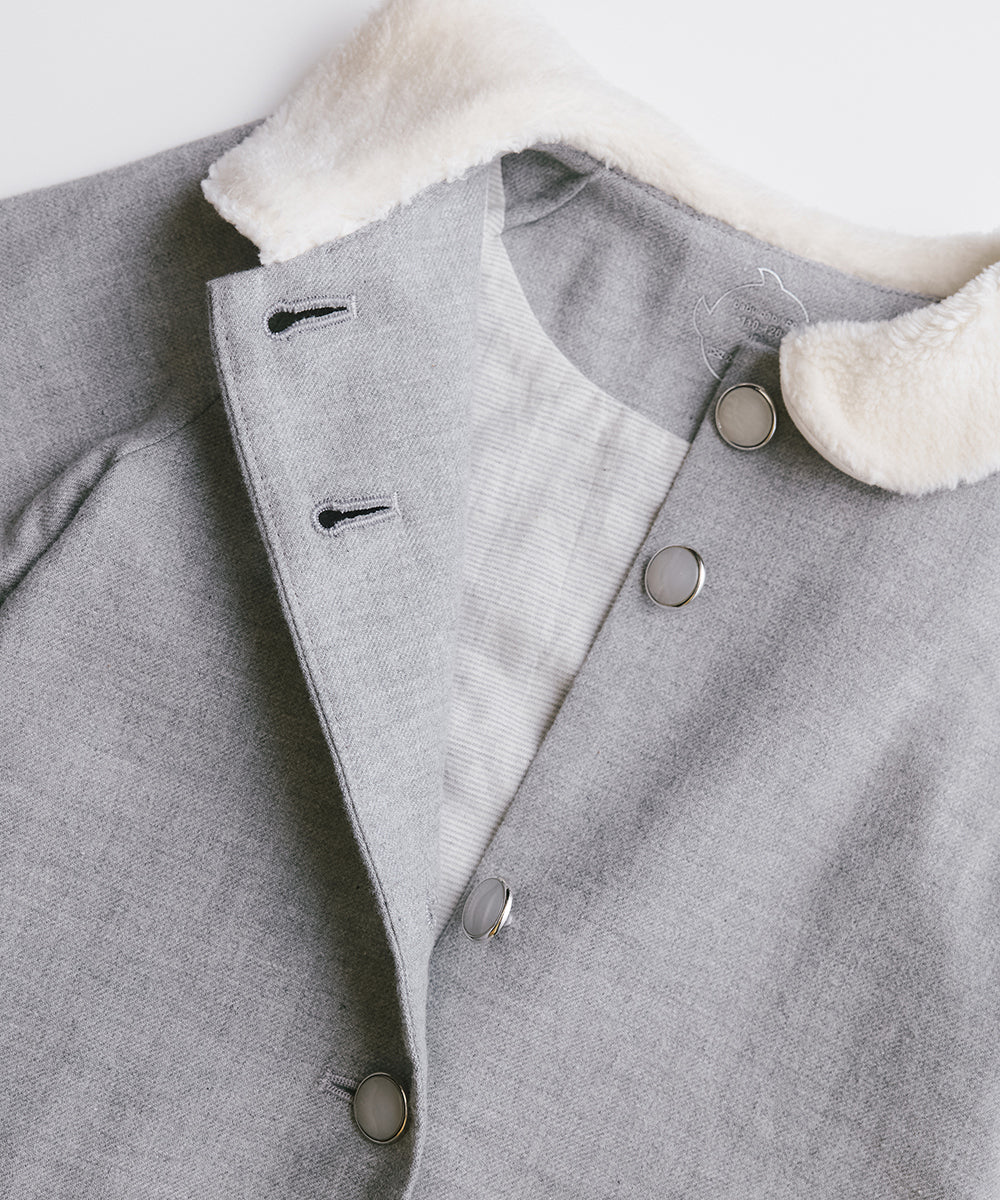 ケープ付きツーピースふわふわ雲コート