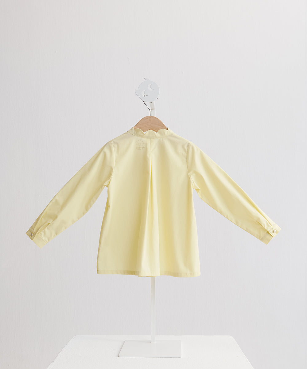 スカラップカラーピンタック長袖ブラウス