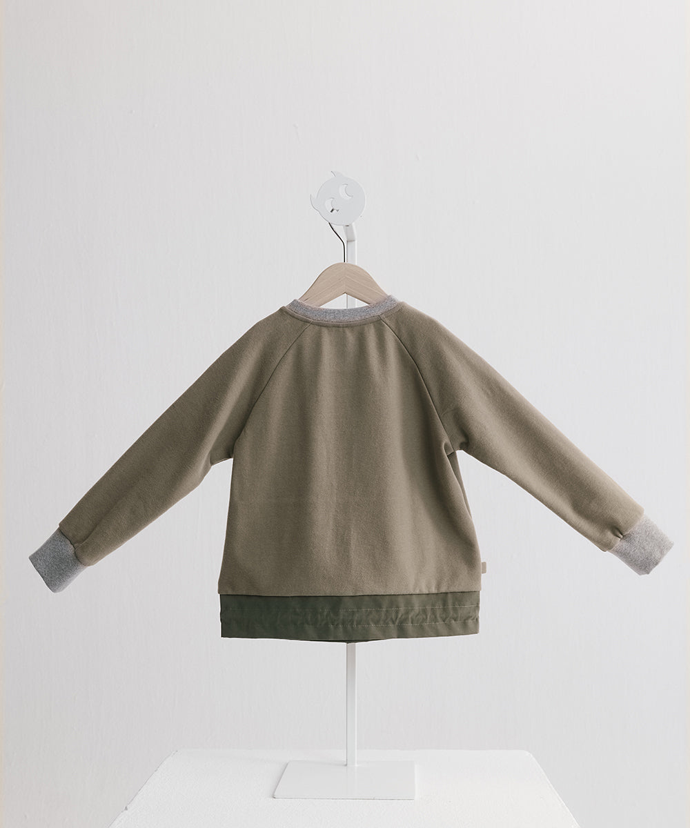 小惑星B612フロントポケットトレーナー