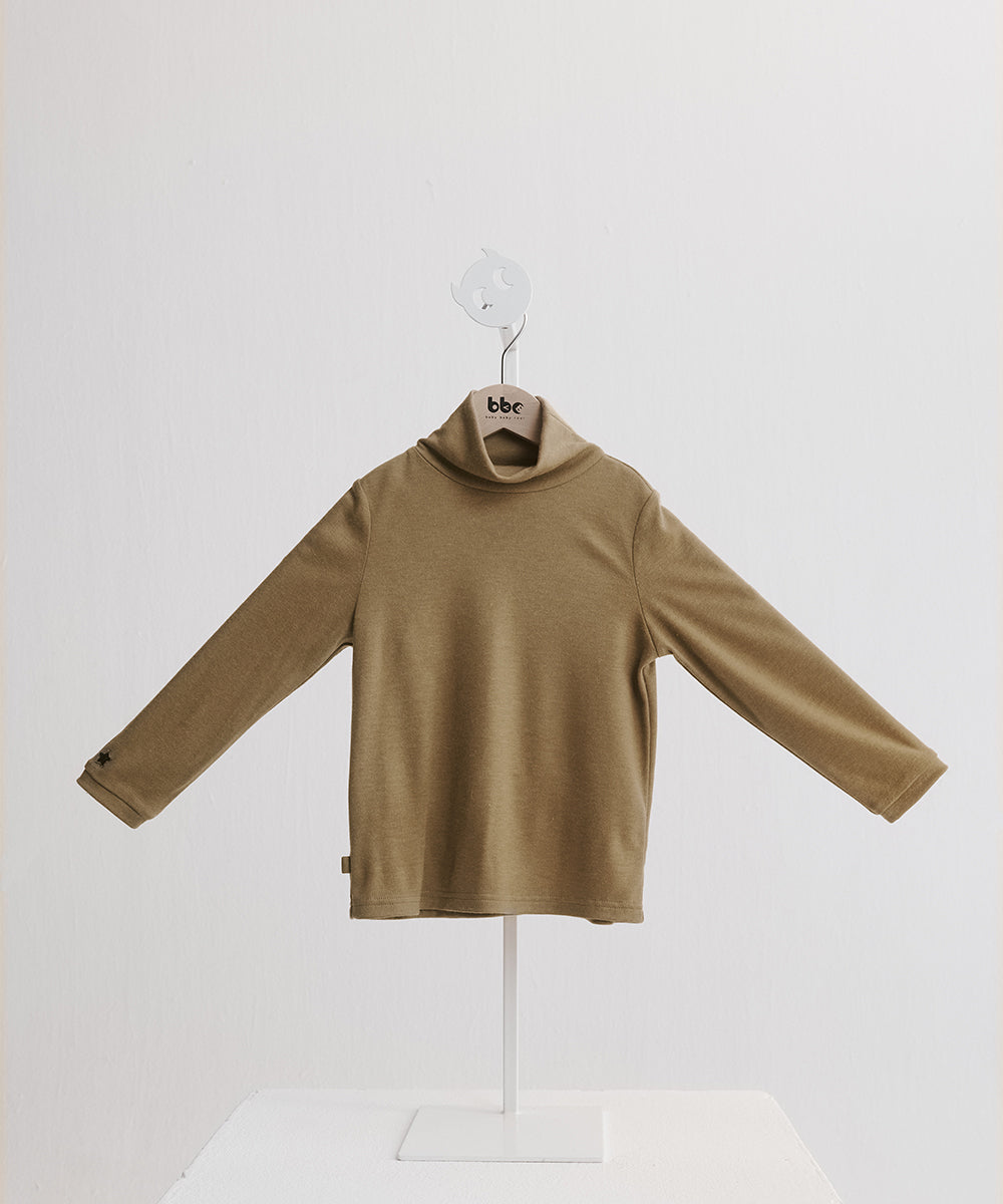 ハイネックプルオーバーTシャツ