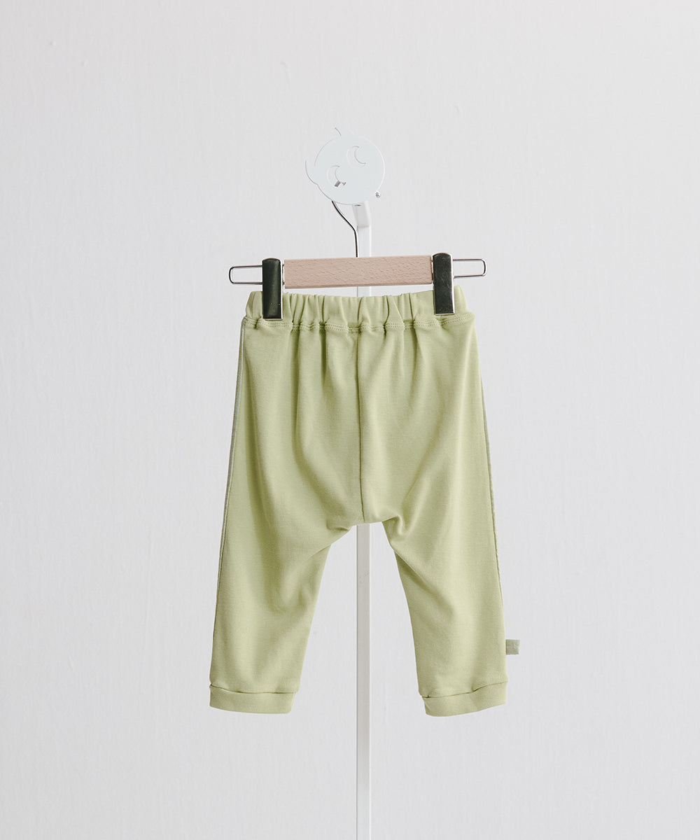 ロイヤルピンタックスレギンスパンツ