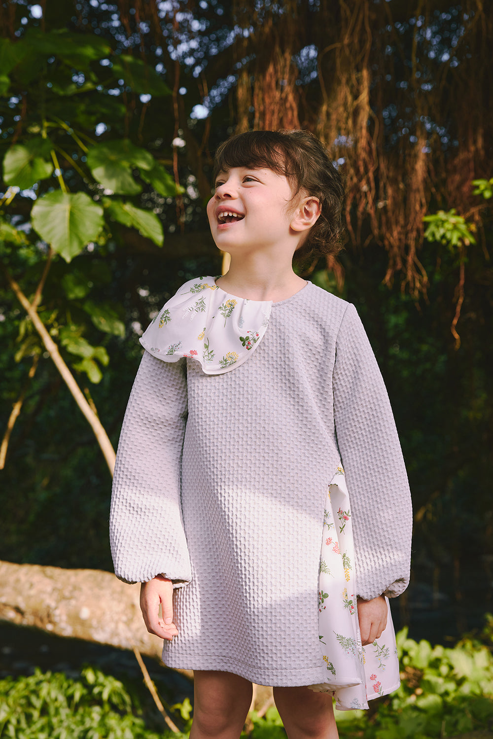 【予約商品】Mainコレクション:舞う花ロングスリーブワンピース