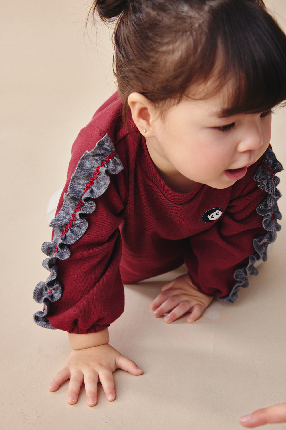 【予約商品】Mainコレクション:Frill Whisperトップス