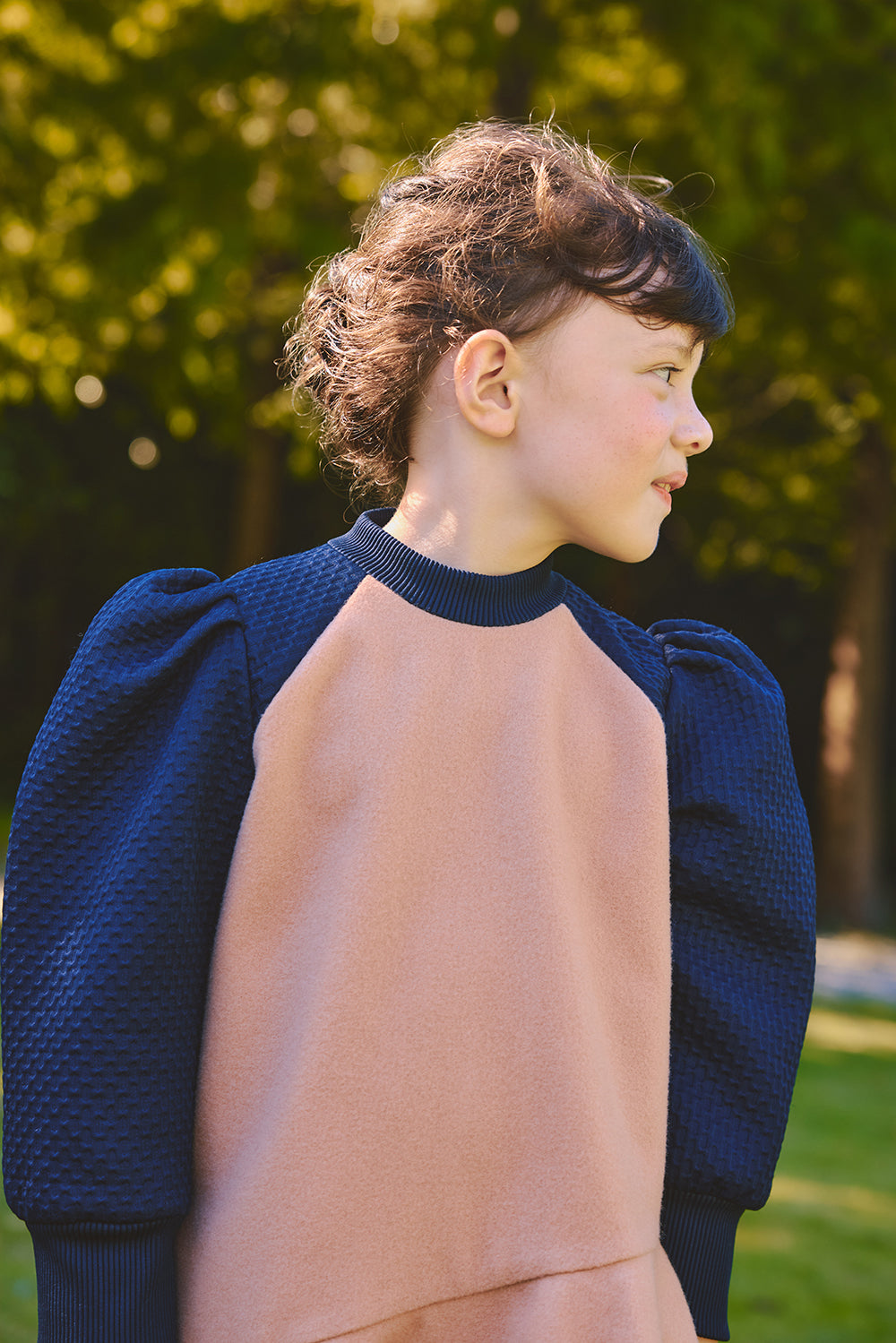 【予約商品】Luxuryコレクション:アシンメトリーウールロング丈トップス