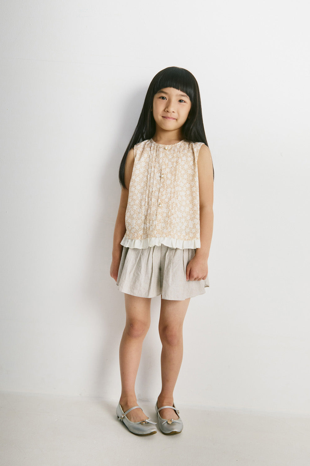 【予約商品】Luxury コレクション:Bloom ピンタックフロントノースリーブトップス