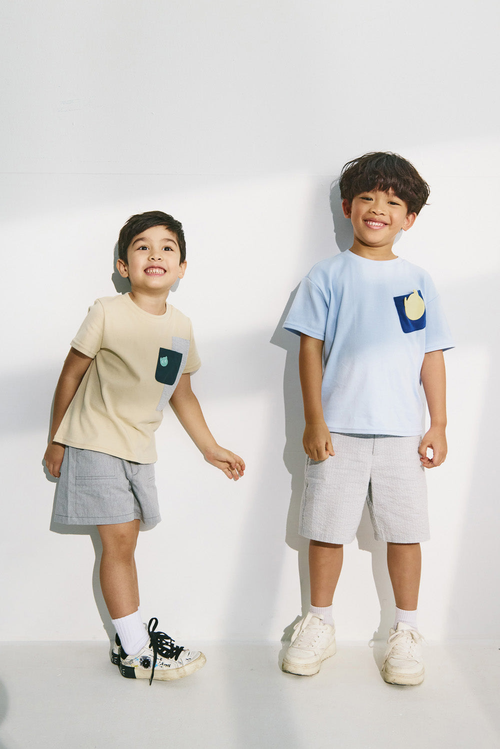 【予約商品】Main コレクション:Weekend ポケット付きTシャツ