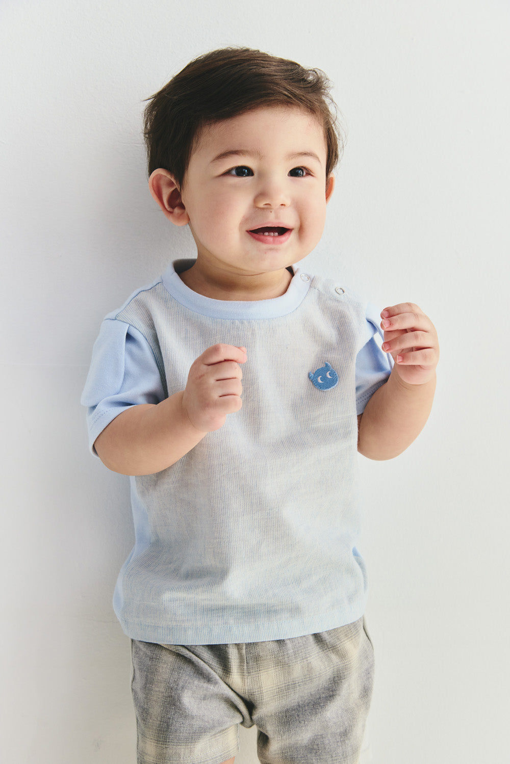 【予約商品】Main コレクション:Everyday 子犬の耳付きTシャツ
