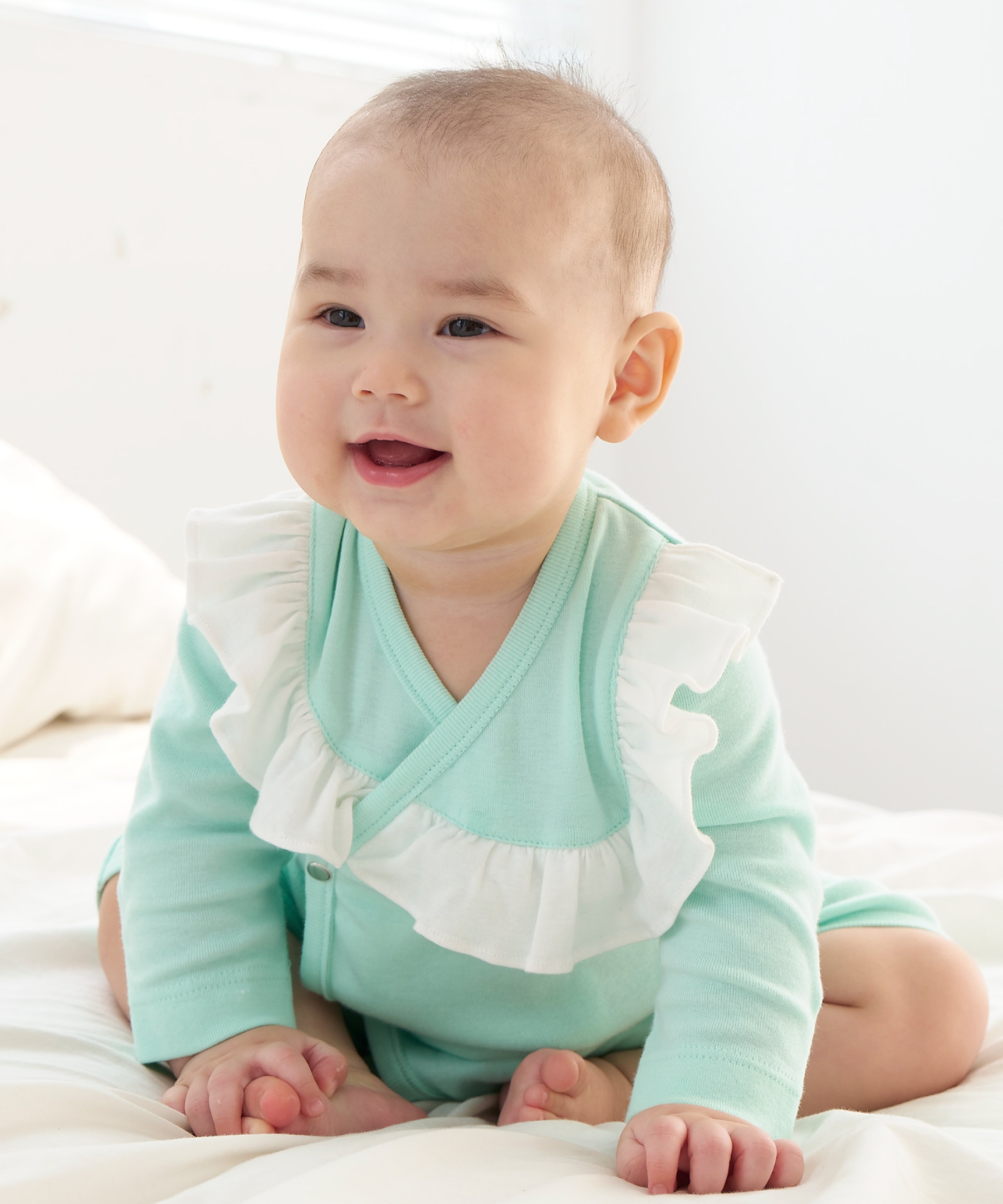 ひらひらちょうちょのコンビ肌着