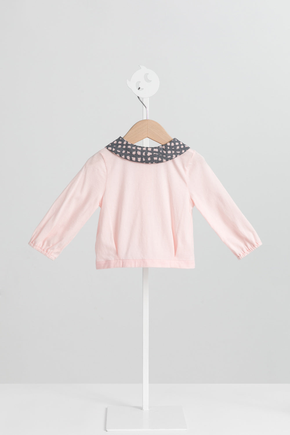 【予約商品】ちょうちょ襟スタンダードカーディガン