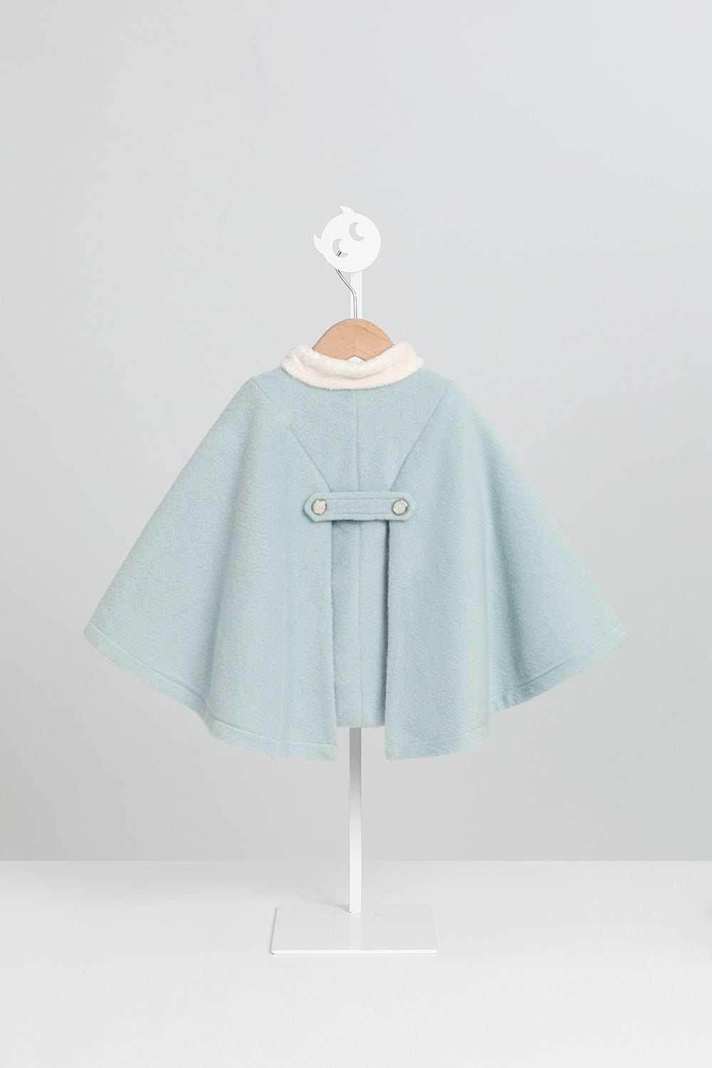 【予約商品】Luxuryコレクション:Snuggle ベビーケープコート