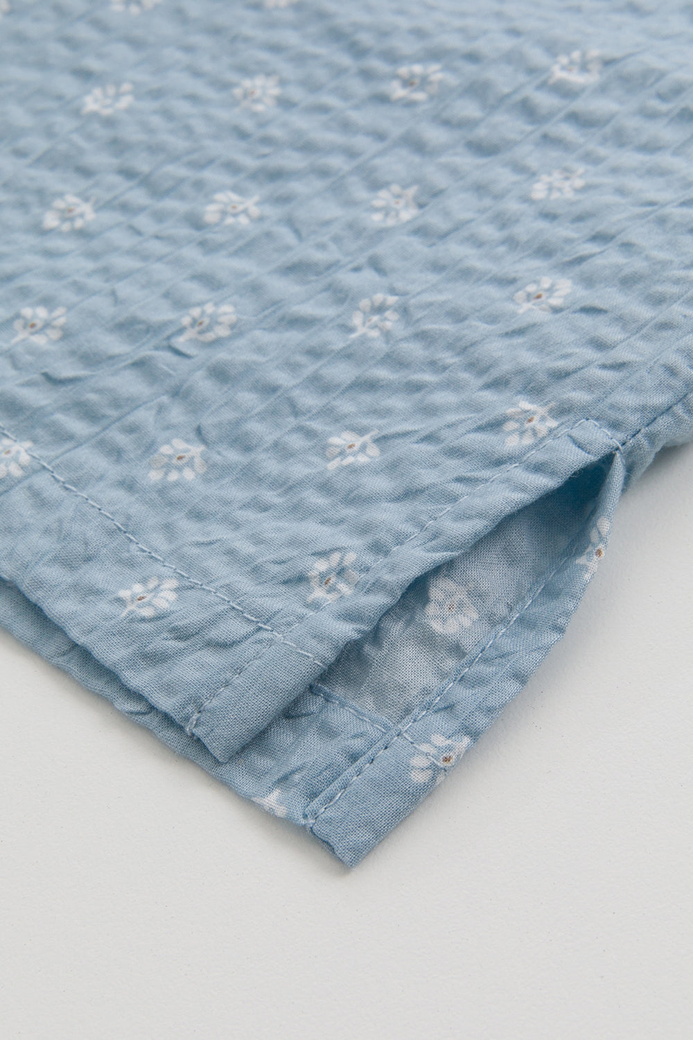 【予約商品】Luxury コレクション:Soft Motif 総柄プリントテーラードカラーシャツ