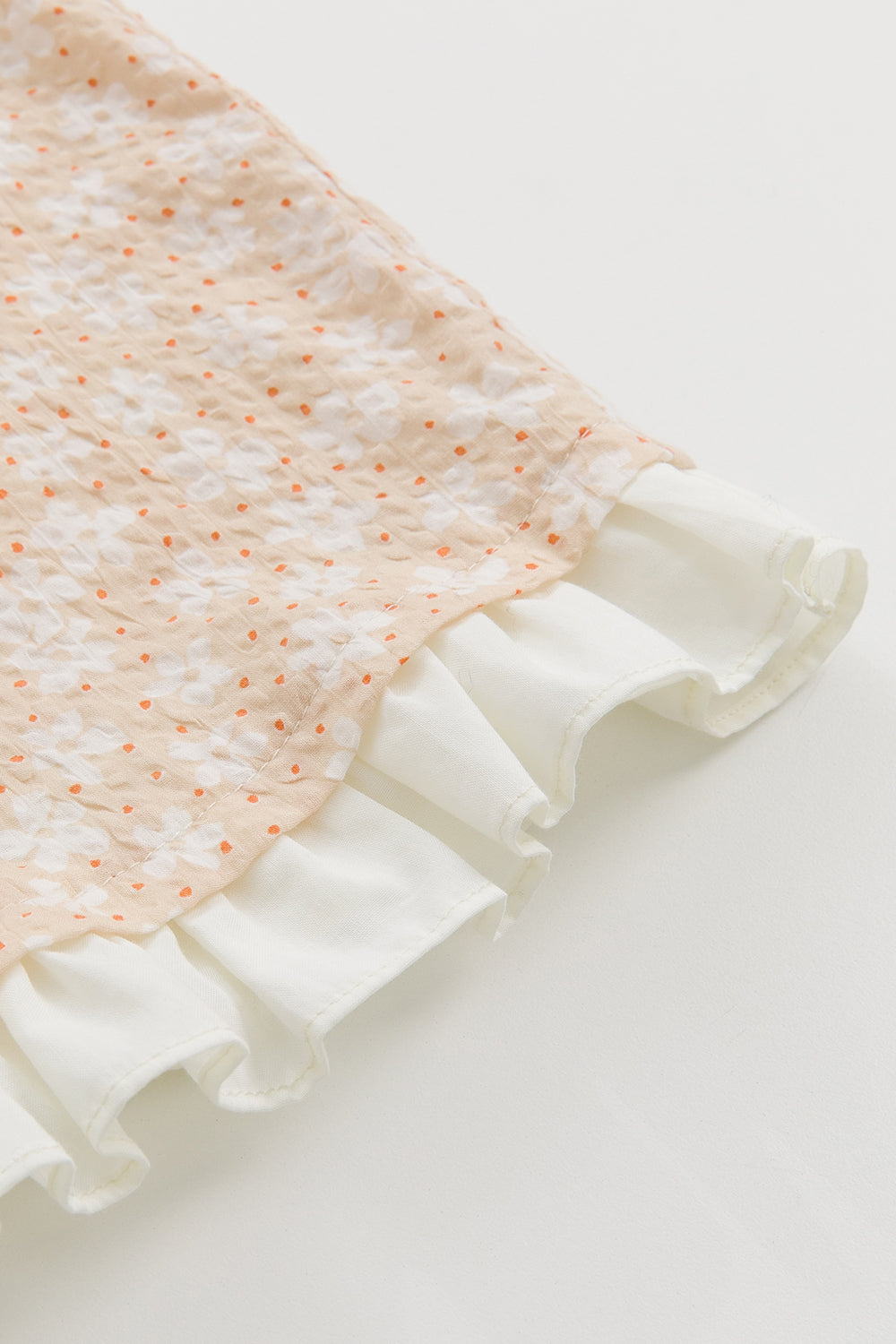 【予約商品】Luxury コレクション:Bloom ピンタックフロントノースリーブトップス
