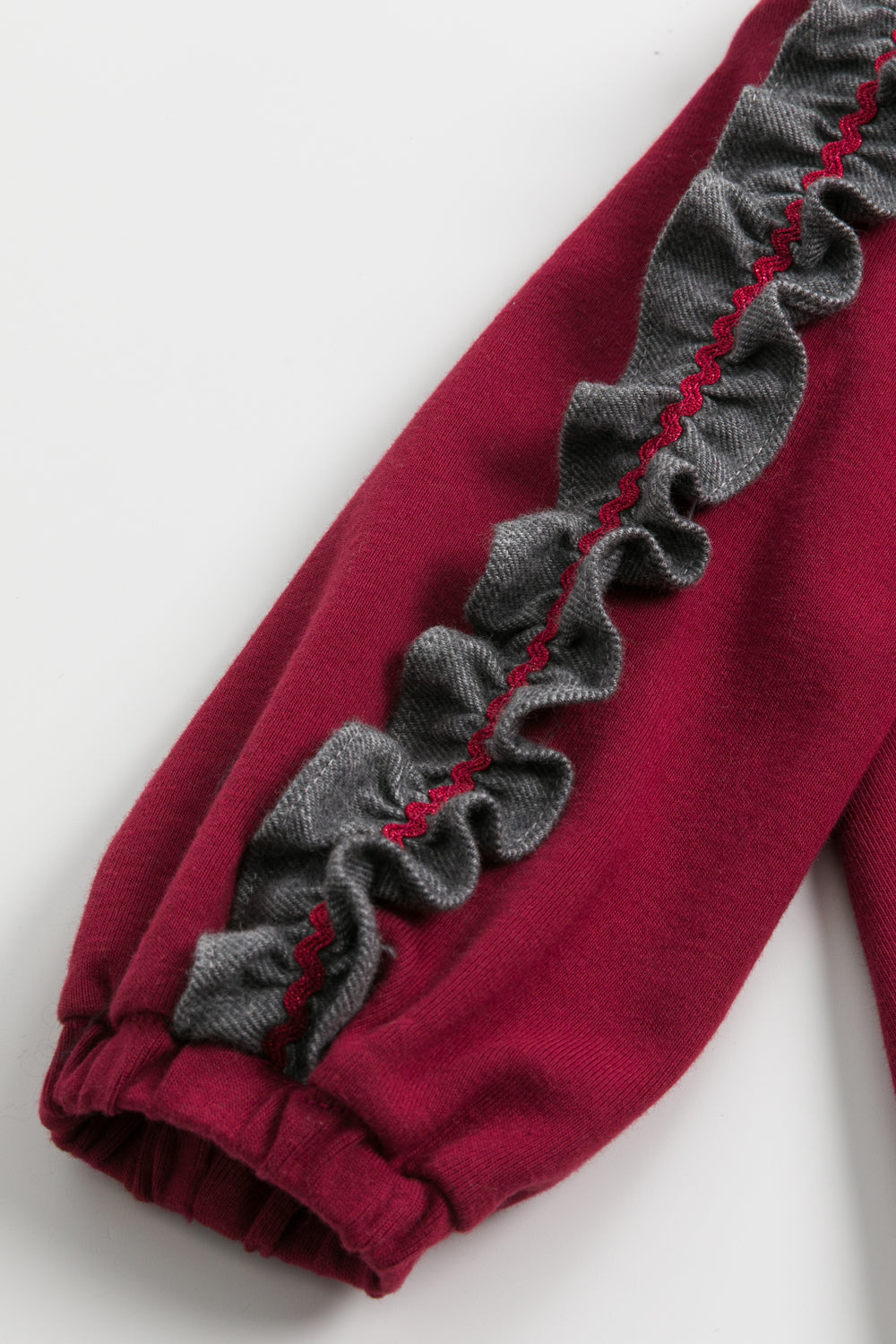 【予約商品】Mainコレクション:Frill Whisperトップス