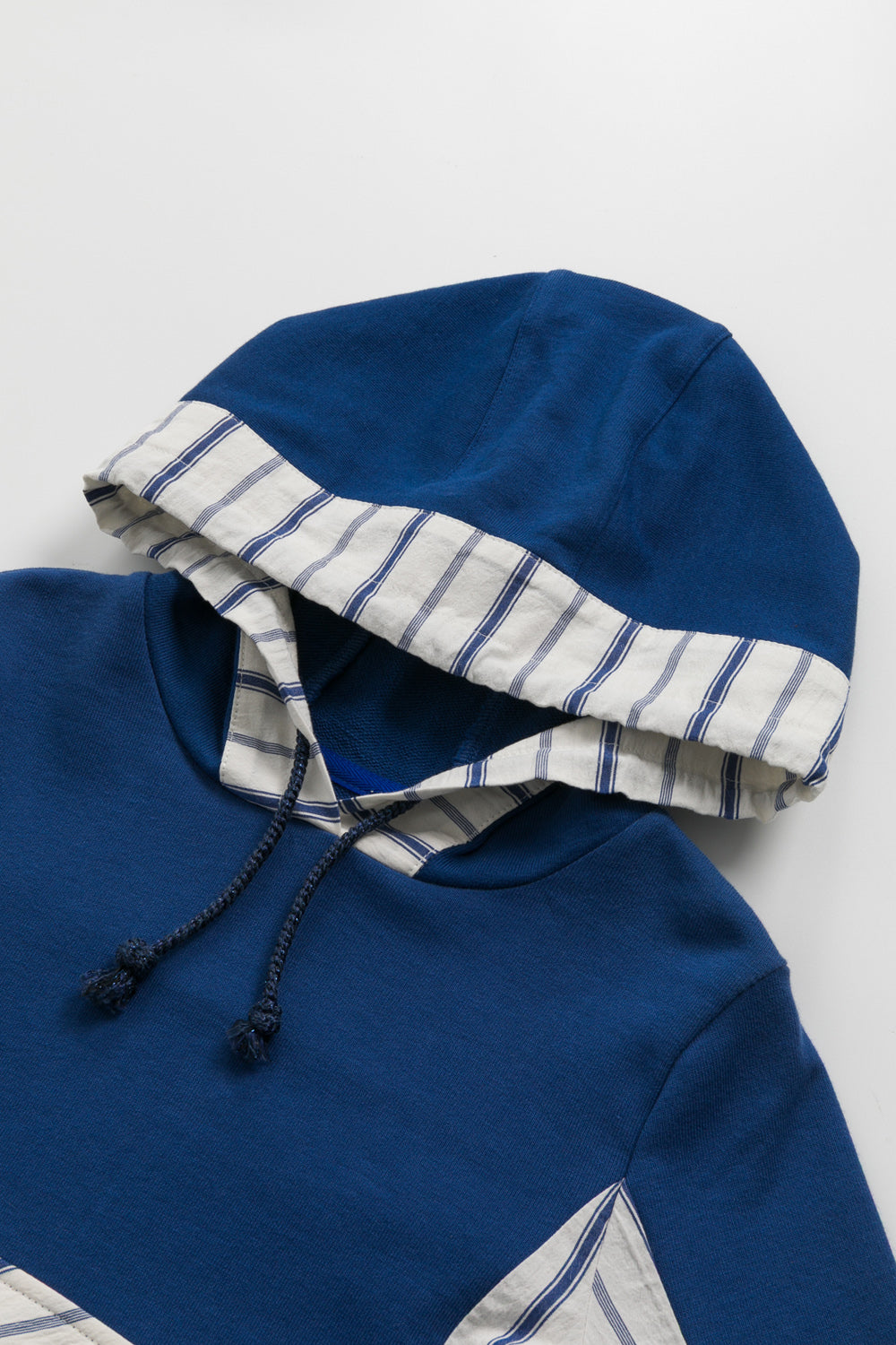 【予約商品】Mainコレクション:Sprout切替えパーカー