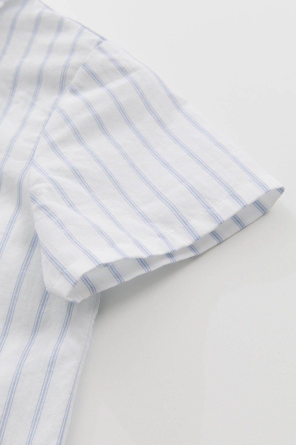 【予約商品】Main コレクション:Prep Stripe トライプシャツ