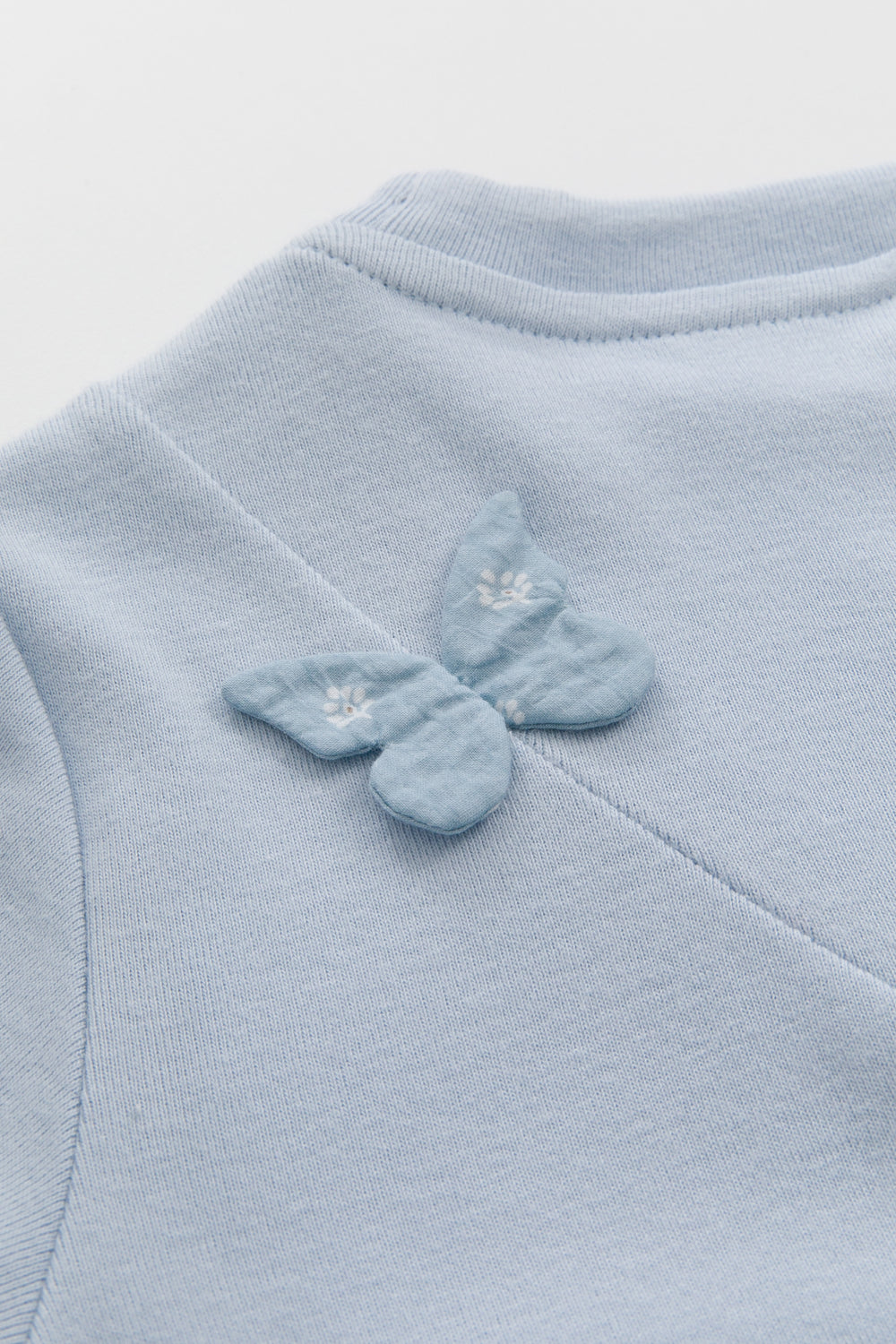 【予約商品】Main コレクション:Nuage バタフライパフスリーブワンピース