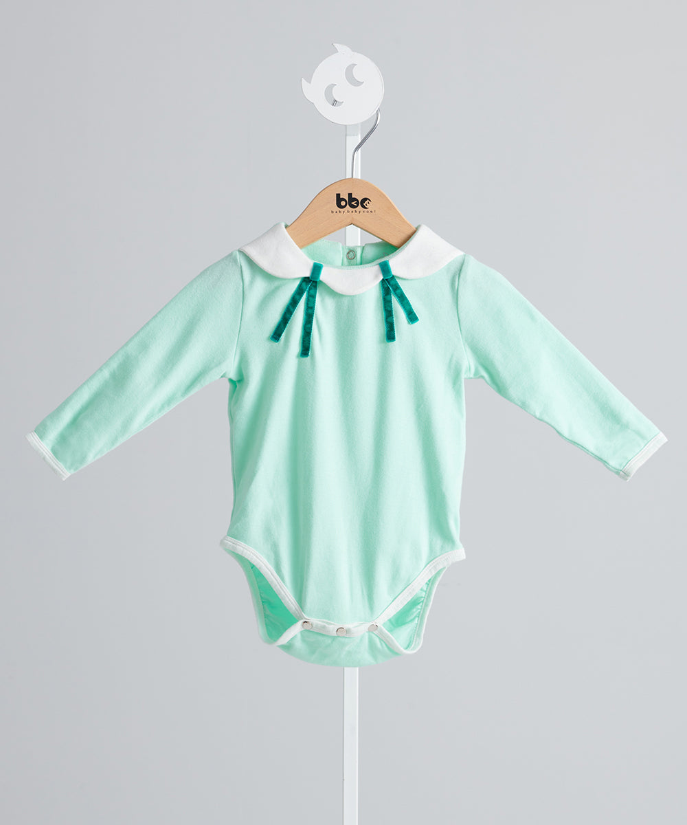 フレンチスカラップカラーロンパース