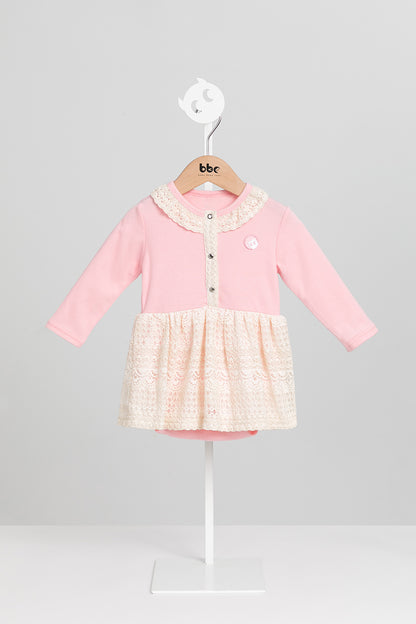 【予約商品】Mainコレクション：Petal Puffレースワンピースロンパース