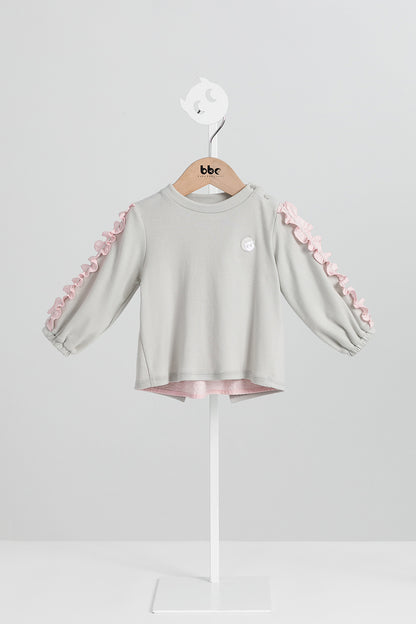 【予約商品】Mainコレクション：Frill Whisperトップス