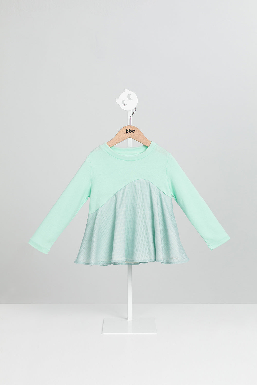 【予約商品】Mainコレクション：Whisperガーデンフレアトップス