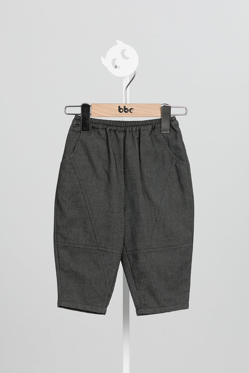 【予約商品】Mainコレクション：Peekaboo刺繍カーブパンツ