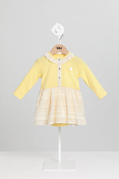 【予約商品】Mainコレクション：Petal Puffレースワンピースロンパース