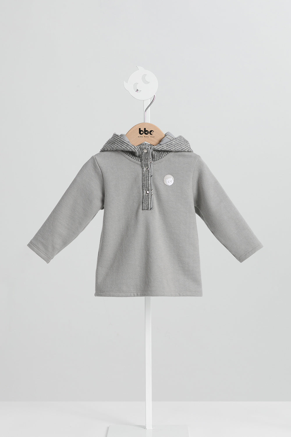 【予約商品】Mainコレクション：Warm Hug切替えフード付きトップス