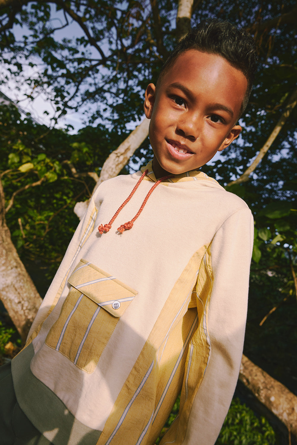 【予約商品】Mainコレクション：Sprout切替えパーカー