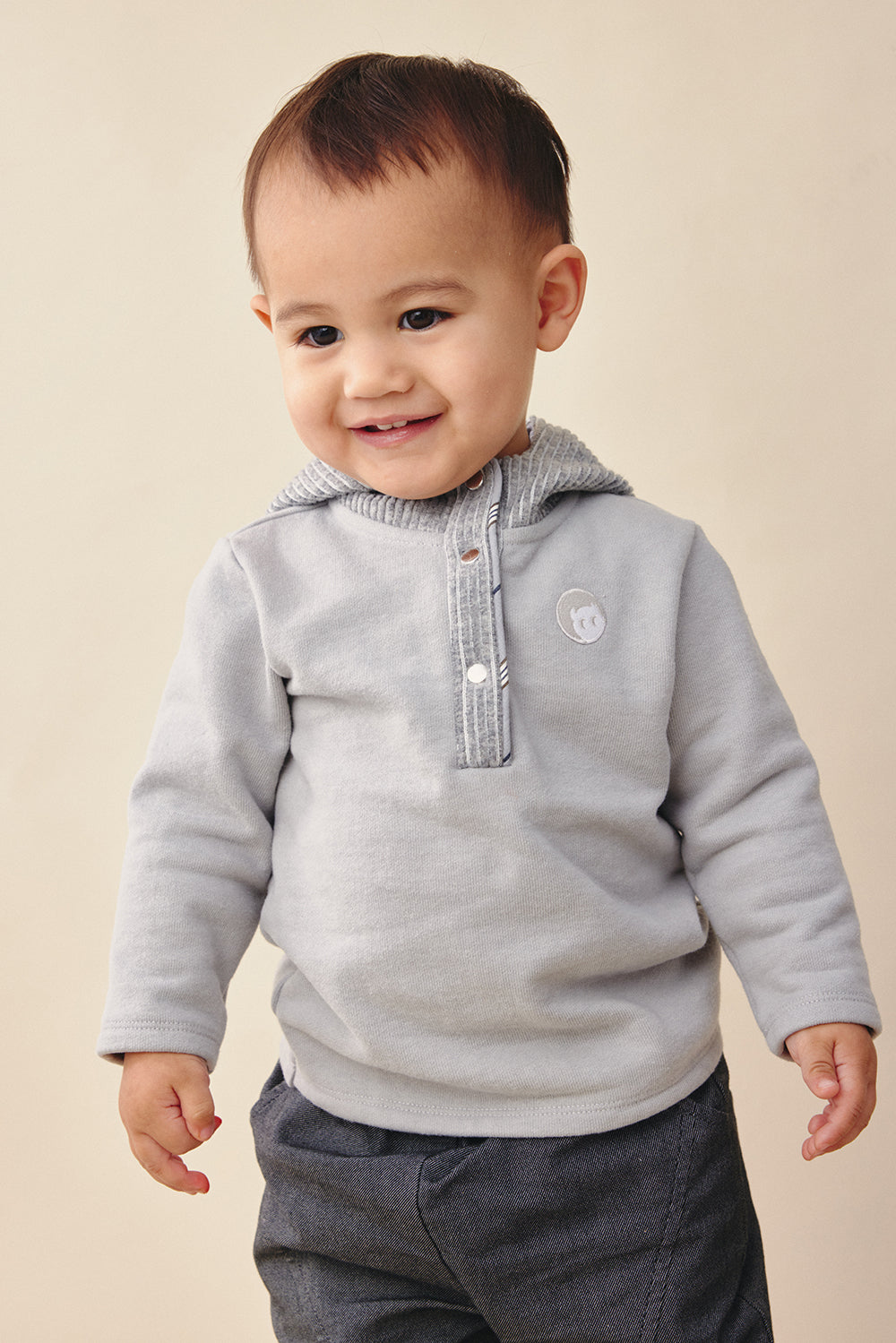 【予約商品】Mainコレクション：Warm Hug切替えフード付きトップス