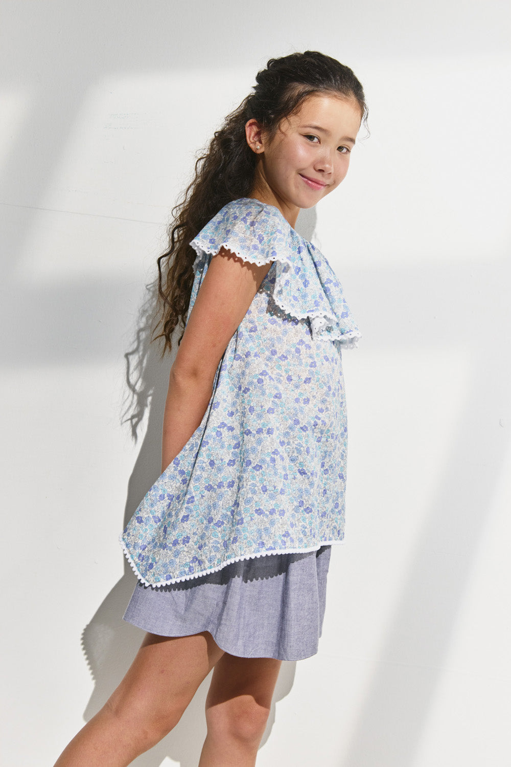 【予約商品】Luxury コレクション：Warm Garden フラワープリントサーキュラートップス