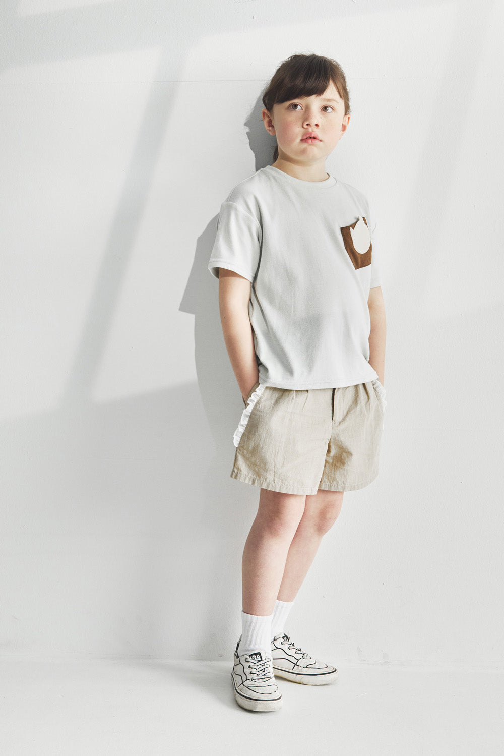 【予約商品】Main コレクション：Weekend ポケット付きTシャツ