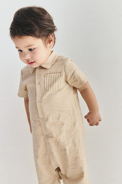 【予約商品】Main コレクション：Pure Form シャツベビーロンパース