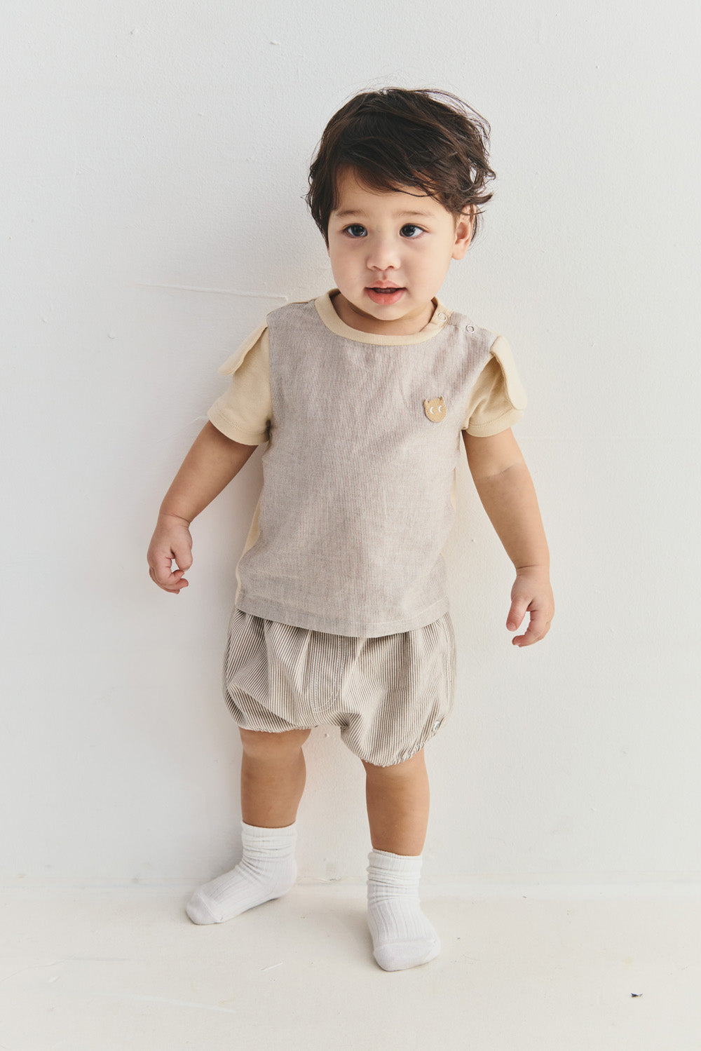 【予約商品】Main コレクション：Everyday 子犬の耳付きTシャツ