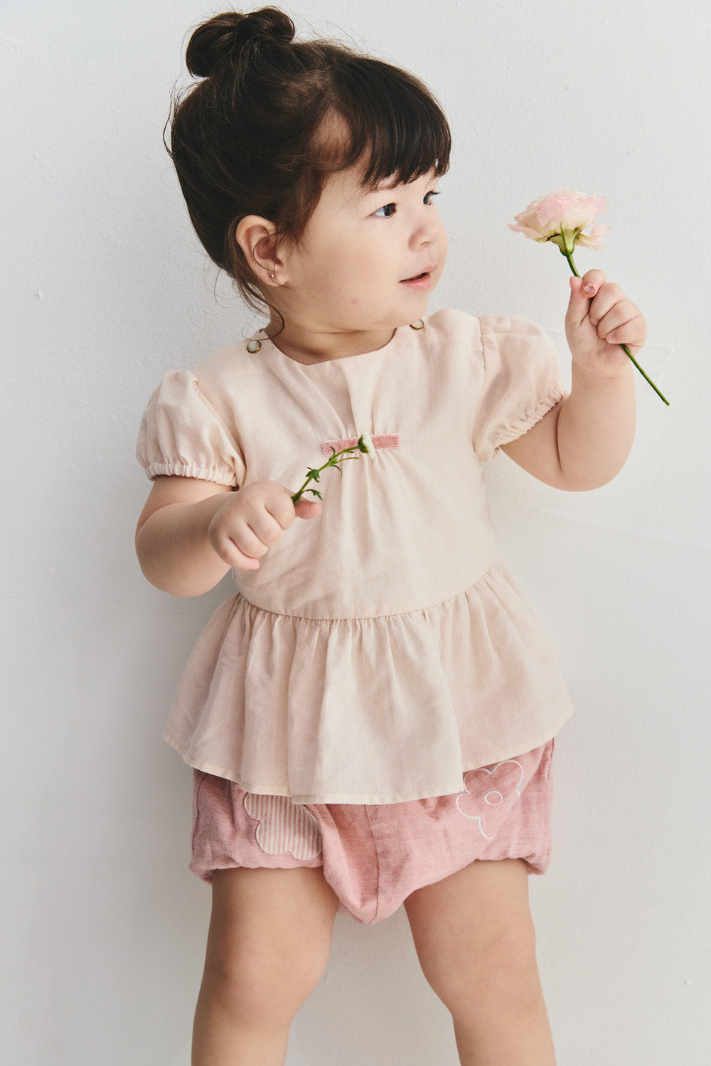 【予約商品】Mainコレクション：Nuageパフスリーブティアードトップス