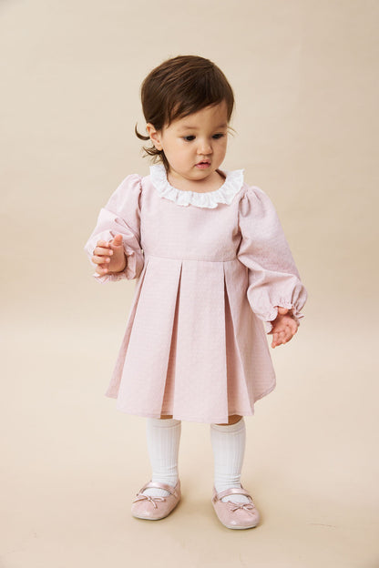 【予約商品】Luxuryコレクション：Rosalie リボン柄ジャカード フリルカラー ボックスプリーツ ドレスロンパース