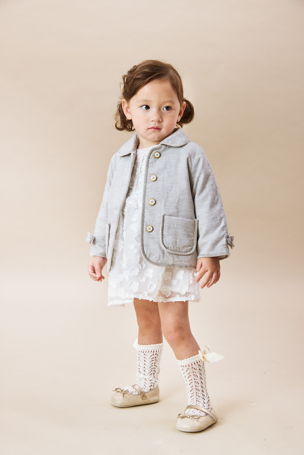 【予約商品】Mainコレクション：Rosie ラウンドカラー リボン 中綿ジャケット