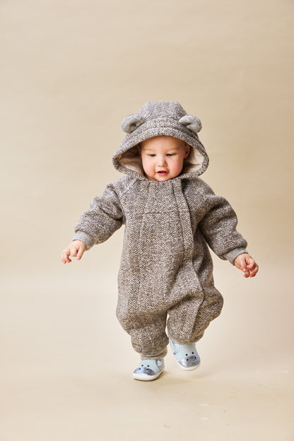 【予約商品】Luxuryコレクション：Bear Hug クマの耳 フーデッド ダブルジップ長袖カバーオール