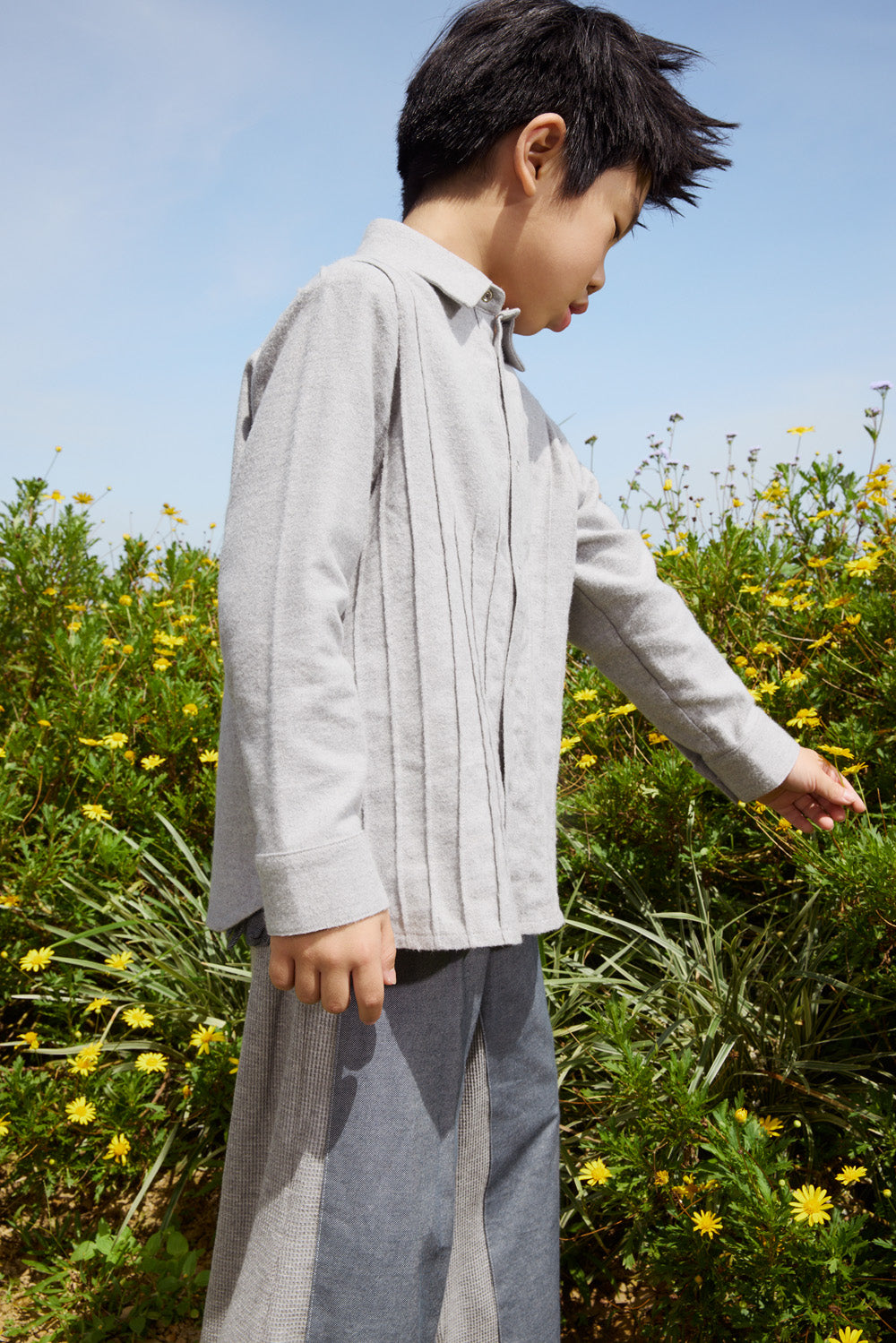【予約商品】Mainコレクション：Little Poet ピンタック オーガニックコットン長袖シャツ