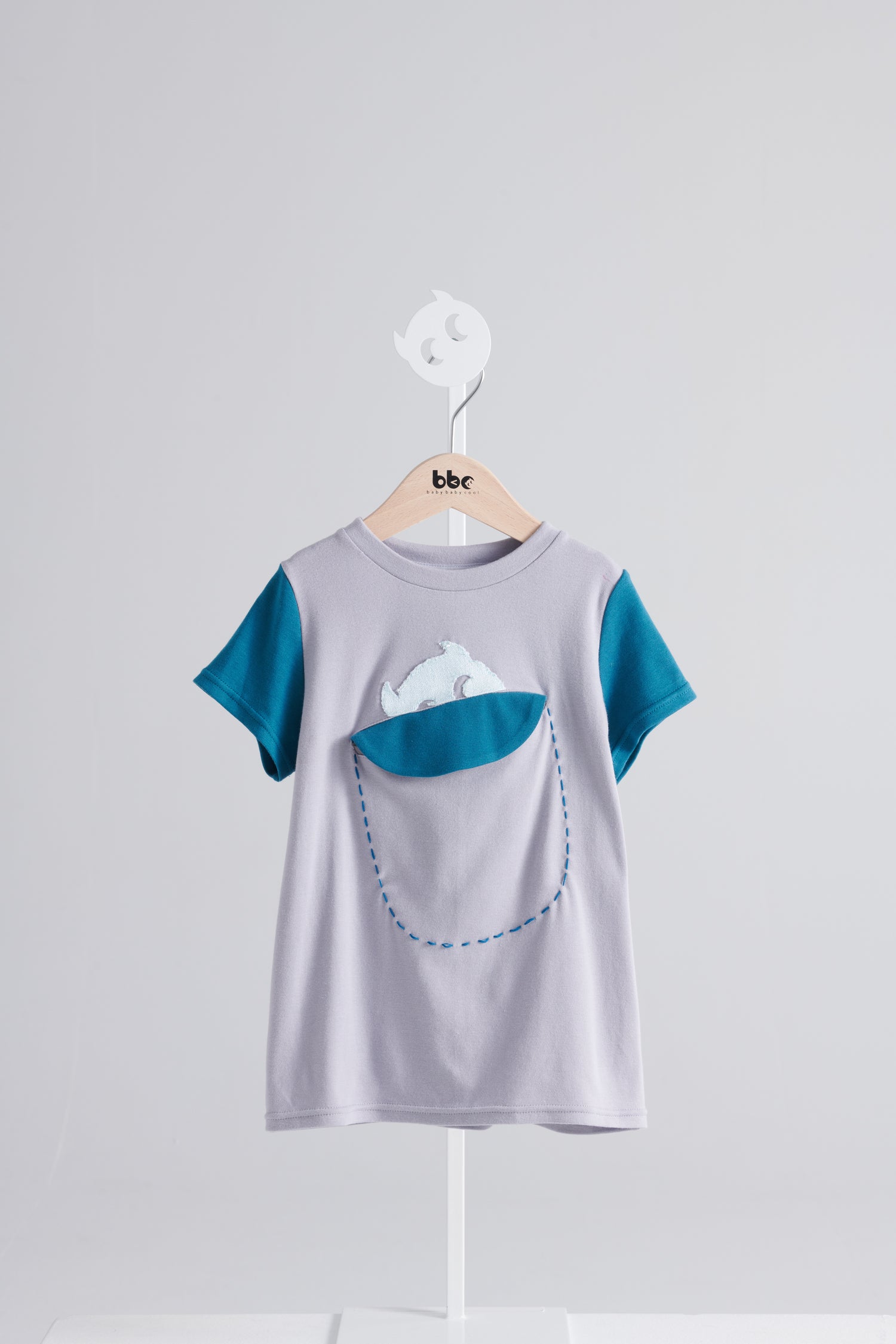 bbcモンスターMagic Pocket Tシャツ