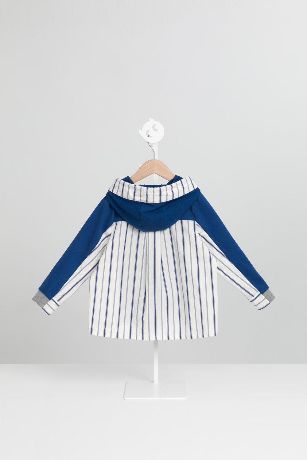 【予約商品】Mainコレクション：Sprout切替えパーカー