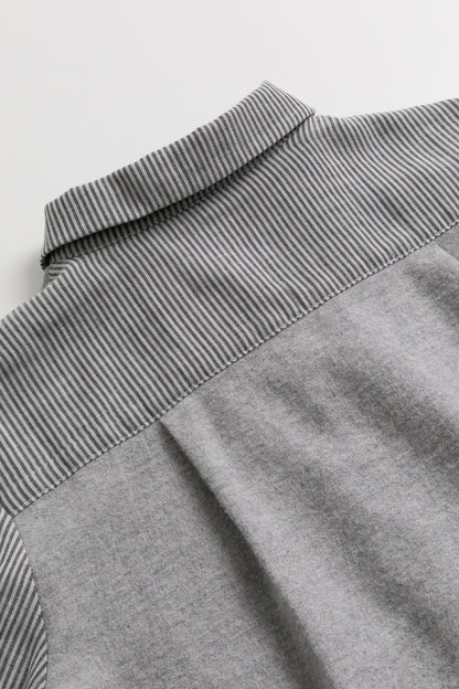 【予約商品】Mainコレクション：Edmund オーガニックコットン ストライプ切り替え長袖シャツ